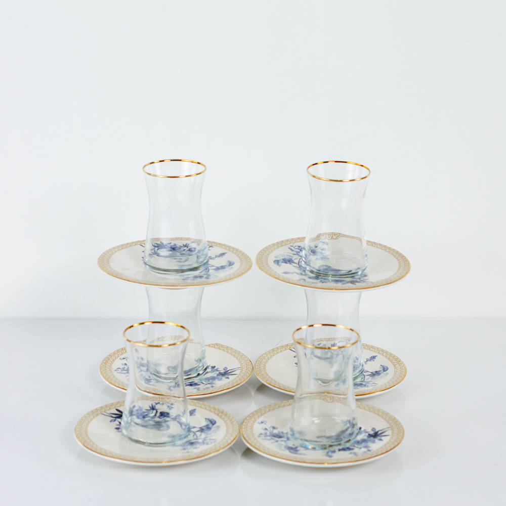 Chávenas de Café Turco de Vidro – Elegantes e Tradicionais Chávenas de café turco em vidro transparente, elegantes e resistentes, ideais para servir café com estilo e tradição.