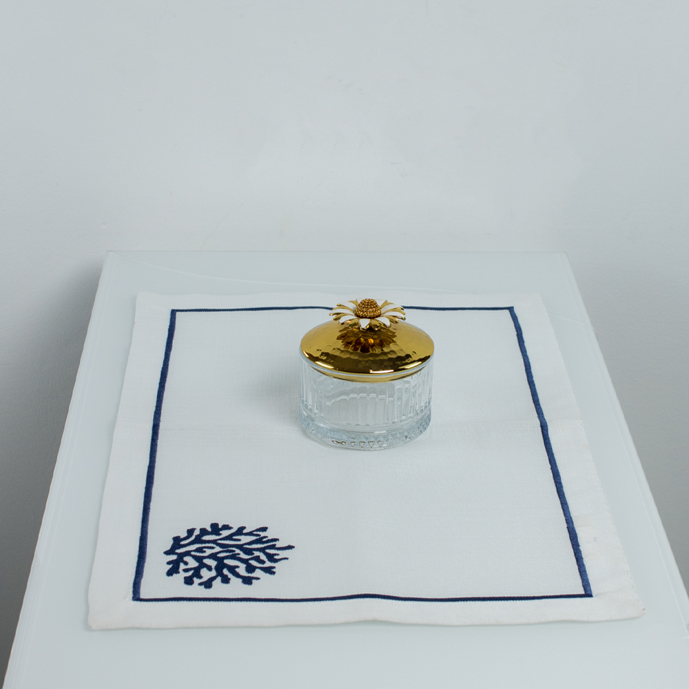 Guardanapo de pano marinho azul artesanal para mesas elegantes