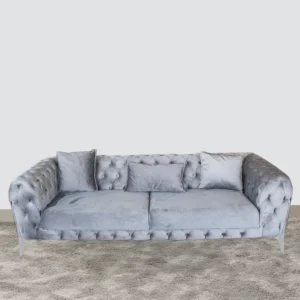 Sofá Magnum triplo estofado com design moderno e confortável para sala de estar