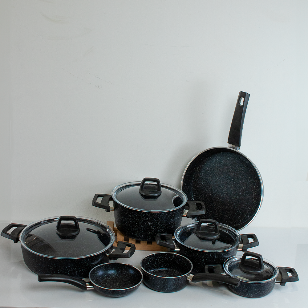 Conjunto de panelas e frigideira antiaderente 7 peças preto para cozinha prática e moderna